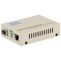 Медиаконвертер Nikomax GL-MC-UTPG-SFPG-F.r2 (1x10/ 100/ 1000 Base-TX, пустой разъем для 1xSFP 1000Base-FX) + БП