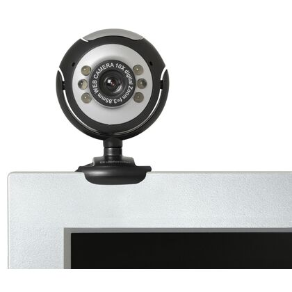 Web-камера Defender C-110 0.3 Мп, с микрофоном, черный/ серебристый (63110)
