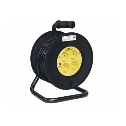 Катушка УК30 4 места на металлической катушке с заземлением с термозащитой 2P+PE/ 30метров КГ 3х2,5мм2 IP44 Professional, IEK (WKP17-16-04-30-44)